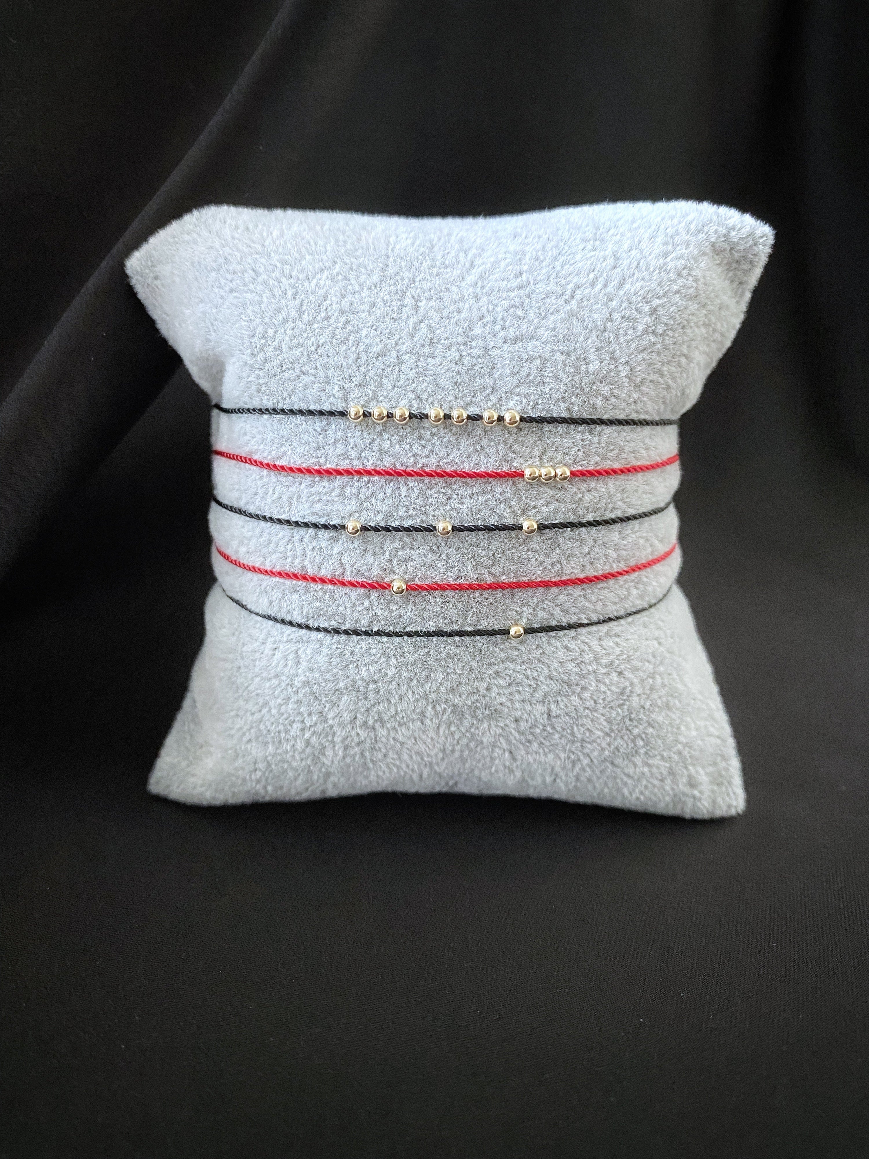 ENREDATE PULSERA DE CUENTAS DE ORO DE 14K