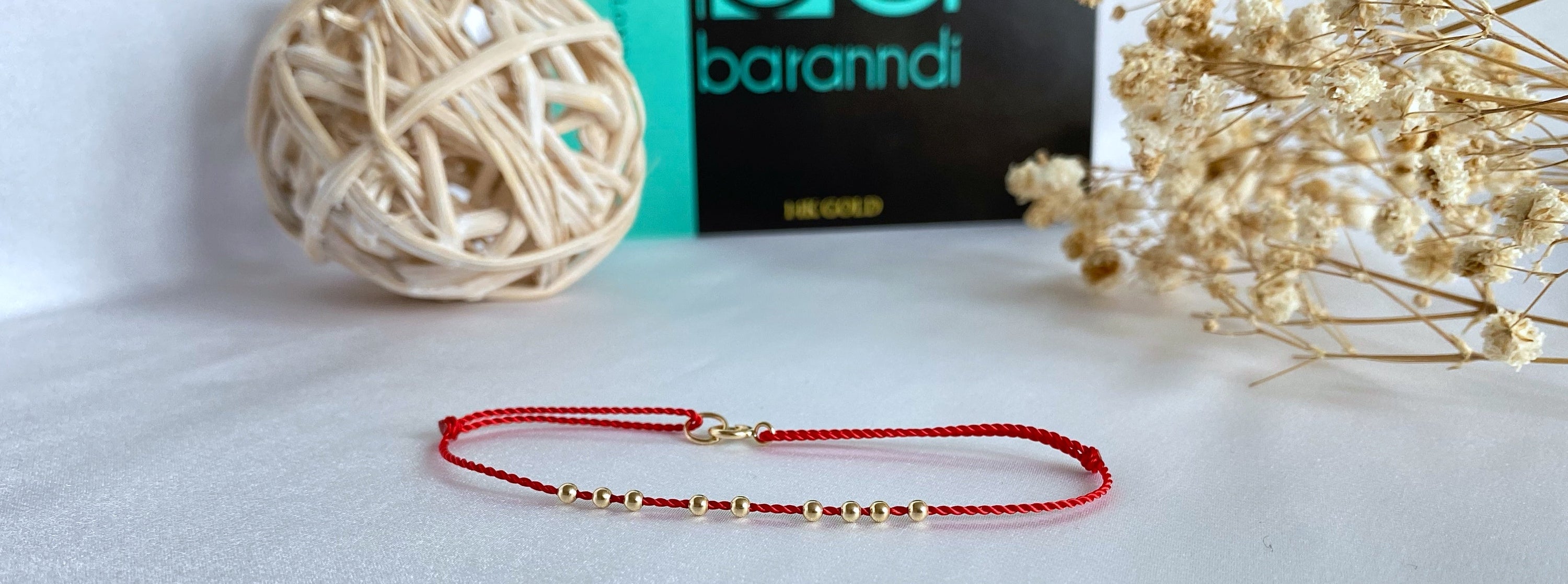 Seven yellow gold beads bracelet