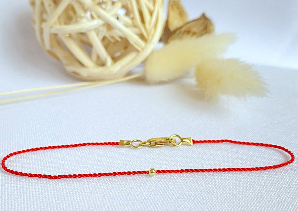 red bracelet - gold jewellery - kabbalah